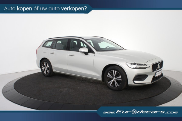 Volvo V60 2.0 D3 Momentum *Navigatie*Stoelverwarming*Park assist*