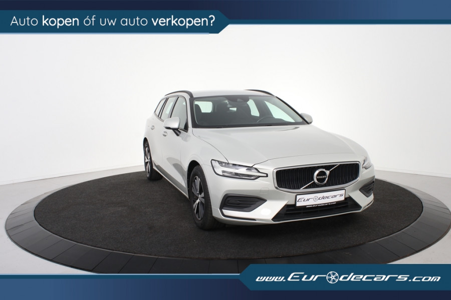 Volvo V60 2.0 D3 Momentum *Navigatie*Stoelverwarming*Park assist*