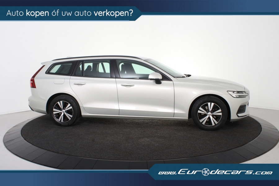 Volvo V60 2.0 D3 Momentum *Navigatie*Stoelverwarming*Park assist*