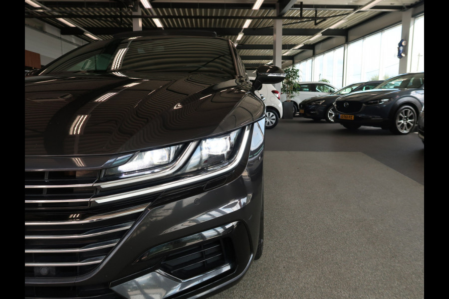 Volkswagen Arteon 2.0 TSi 190pk DSG Business R-Line SCHUIFDAK/VIRTUAL/DODEHOEK/CARPLAY/CAMERA/19INCH/TREKHAAKWEGKLAPBAAR