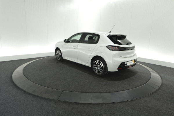 Peugeot 208 PureTech 100 Allure Pack | Camera | Navigatie | Parkeersensoren | Apple Carplay