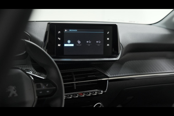 Peugeot 208 PureTech 100 Allure Pack | Camera | Navigatie | Parkeersensoren | Apple Carplay