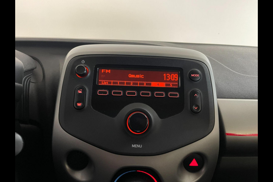 Peugeot 108 1.0 e-VTi Active AIRCO BLUETOOTH ELEK RAMEN CENT VERG MULTI STUUR SPARCO WIELDOPSET PRIVACYGLAS NIEUWSTAAT