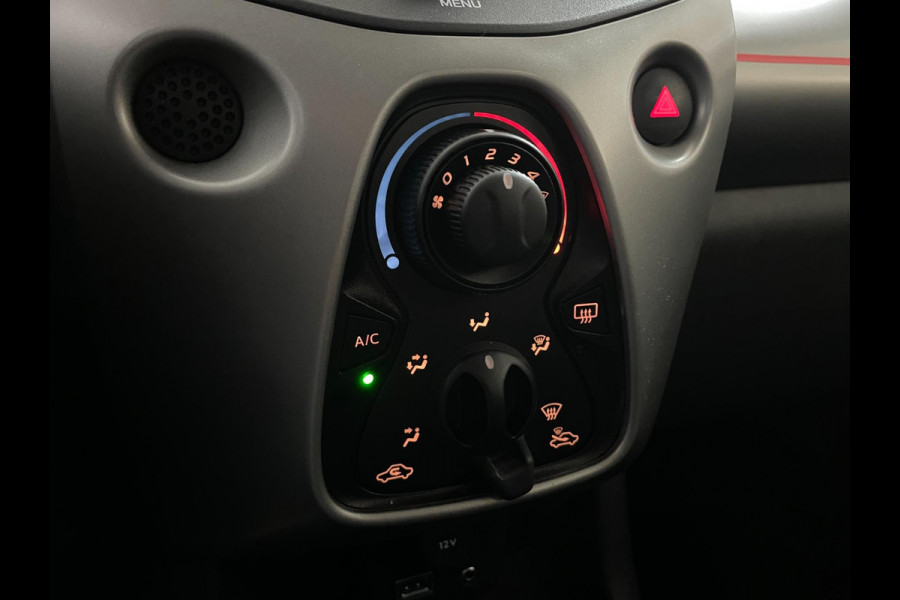 Peugeot 108 1.0 e-VTi Active AIRCO BLUETOOTH ELEK RAMEN CENT VERG MULTI STUUR SPARCO WIELDOPSET PRIVACYGLAS NIEUWSTAAT