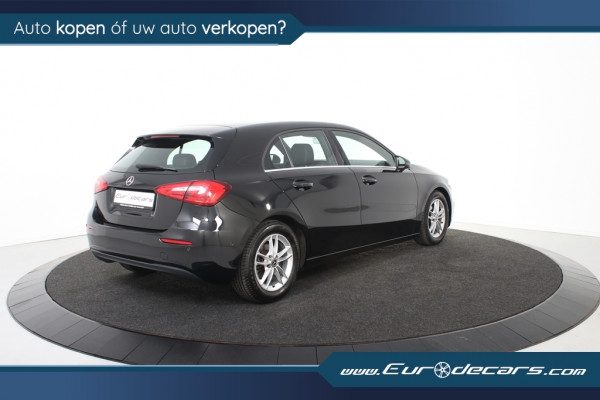 Mercedes-Benz A-Klasse 180 *Navigatie*Leer*Carplay*Camera*