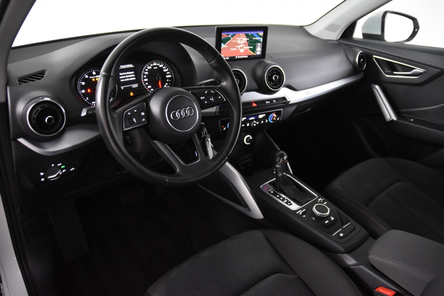 Audi Q2 Sport *Navigatie*Stoelverwarming*Trekhaak*PDC*