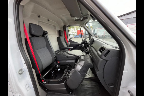 Renault Master RED 135 DCI UIT VOORRAAD