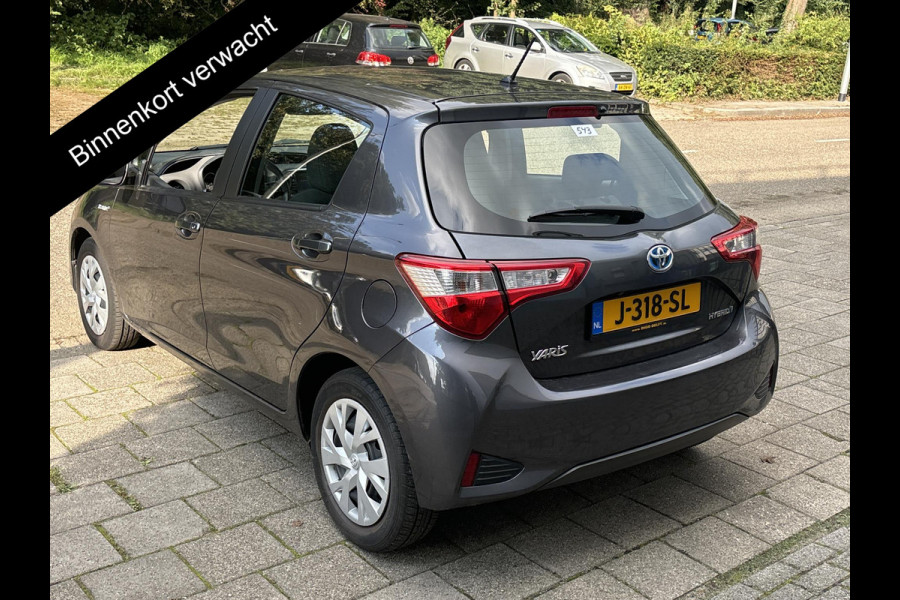 Toyota Yaris 1.5 HYBRID GRAYLINE AUTOMAAT 44.000 KM! CAMERA.CLIMATE CONTROLL. GARANTIE TOT 2028*