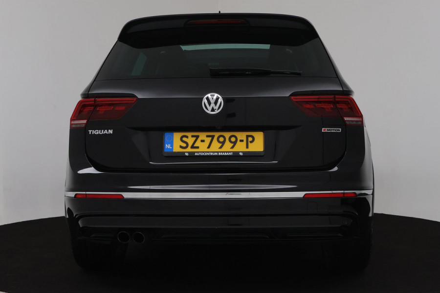 Volkswagen Tiguan 1.4 TSI 4Motion Highline Business R Automaat (PANO, CAMERA, NAVIGATIE, ADAPTIVE, VIRTUAL, NL-AUTO, GOED ONDERH)