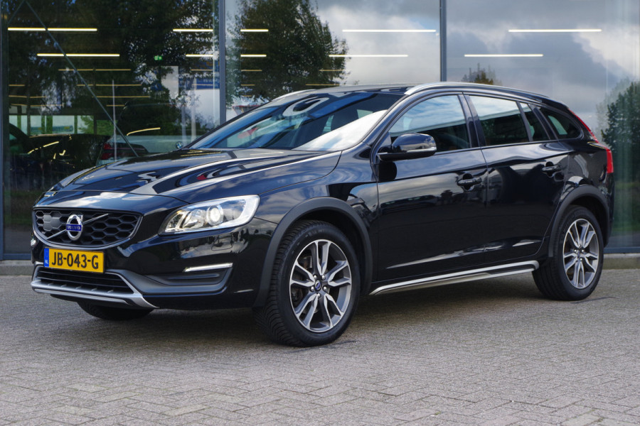 Volvo V60 Cross Country 2.0 T5 245 PK Automaat Summum, Lederen Sportstoelen, Adap. Cruise Control, Harman / Kardon