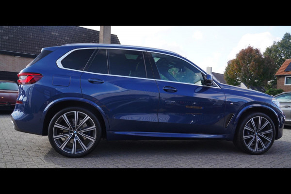 BMW X5 XDrive40i High Executive | M-pakket | HuD | Adaptieve Cruise | Panorama | Elek. trekhaak | Assisted Driving | Lane Assist |