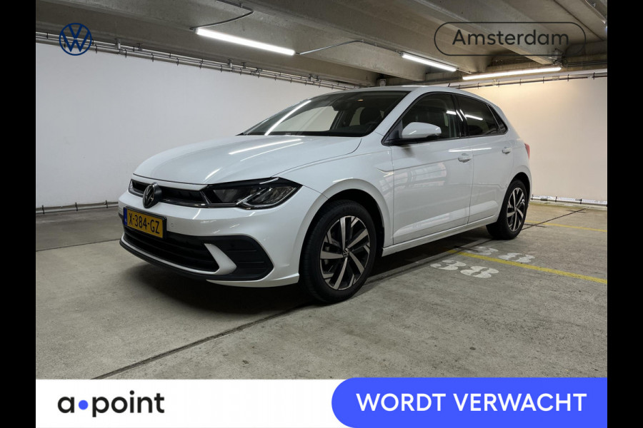 Volkswagen Polo 1.0 TSI Life 95 pk | Verlengde garantie | Navigatie | Parkeersensoren | Achteruitrijcamera | Stoelverwarming |