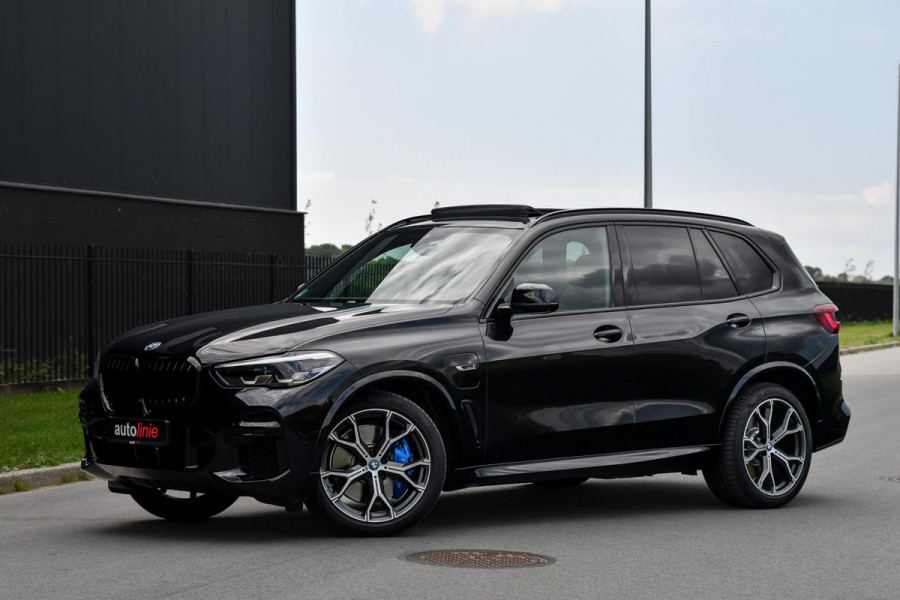 BMW X5 XDrive45e High Executive M-Sport. Luchtvering, Pano, 360, Trekhaak, Leder, Sfeer, 21'' CarPlay!