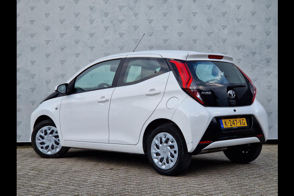 Toyota Aygo 1.0 VVT-i x-play | Camera | Airco | LED | Android Auto / Apple Carplay | DAB |