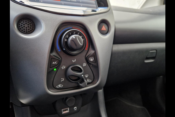 Toyota Aygo 1.0 VVT-i x-play | Camera | Airco | LED | Android Auto / Apple Carplay | DAB |