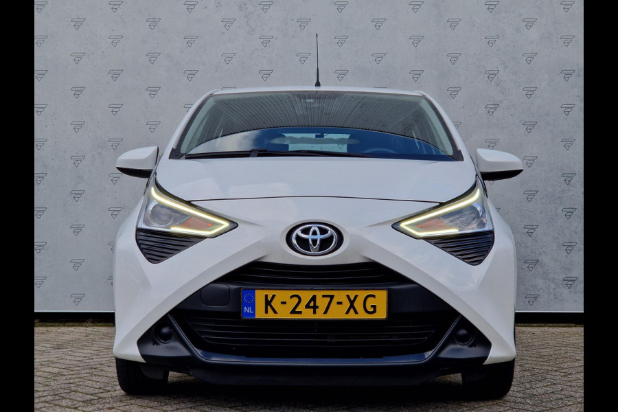 Toyota Aygo 1.0 VVT-i x-play | Camera | Airco | LED | Android Auto / Apple Carplay | DAB |