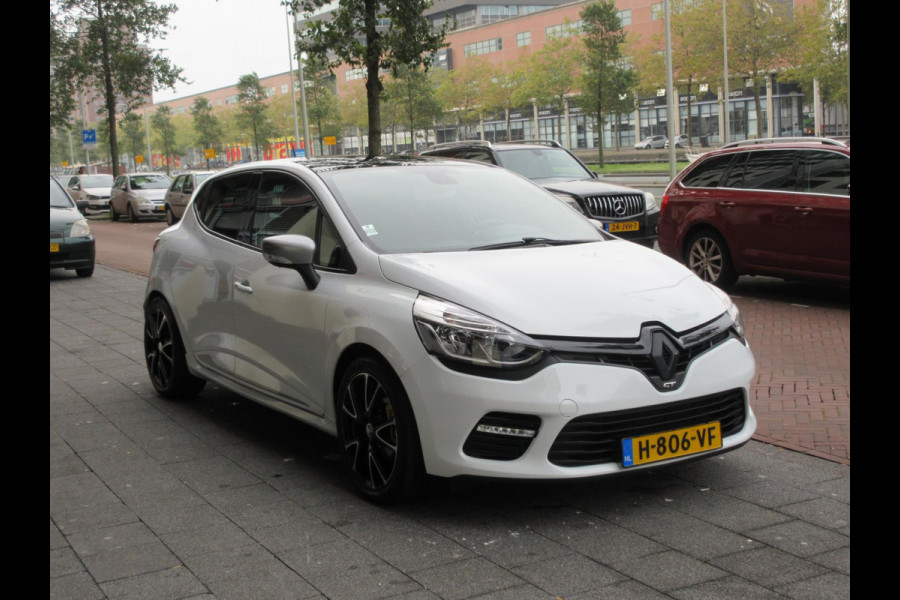 Renault Clio 1.2 Dynamique Automaat 5 Deurs PDC Navi Pano