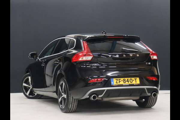 Volvo V40 1.5 T3 Polar+ Sport R-DESIGN Automaat [PANORAMADAK, CAMERA, FULL LED, KEYLESS, LED, DAB, NIEUWSTAAT]