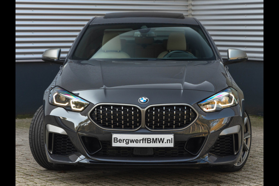 BMW 2 Serie Gran Coupé M235i xDrive - Individual "Grau Schwarz" - Pano - ACC - Head-Up