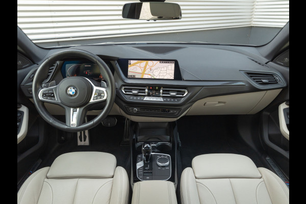 BMW 2 Serie Gran Coupé M235i xDrive - Individual "Grau Schwarz" - Pano - ACC - Head-Up