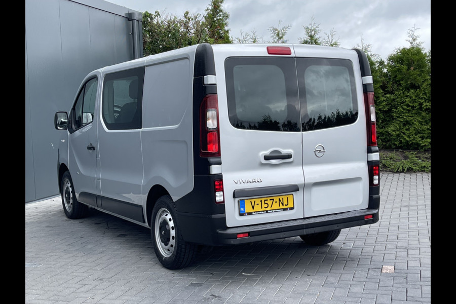 Opel Vivaro 1.6 CDTI / L1H1 / DUBBELE CABINE / AIRCO / CRUISE / NAVI / 6 PERS. / DUBBEL CABINE