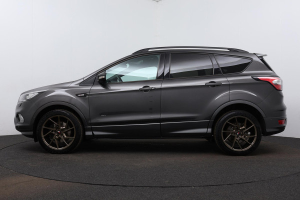 Ford Kuga 1.5 EcoBoost ST Line(Goed onderH, Trekhaak, Navi, Camera, Stoel/Stuur verwarming, PDC V+A, Etc)