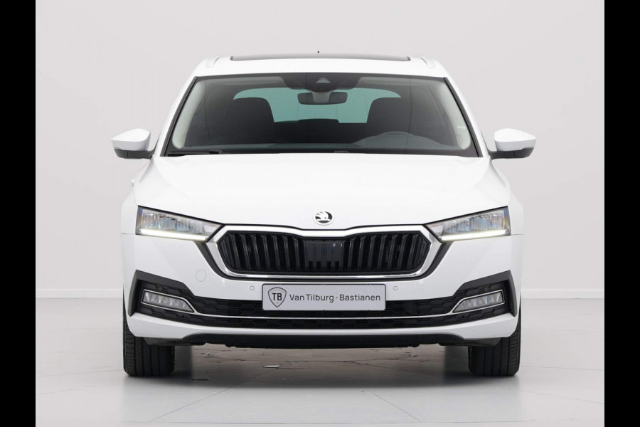 Škoda Octavia Combi 1.0 110pk DSG Style Panorama Navigatie Keyless Privacy Glas 128