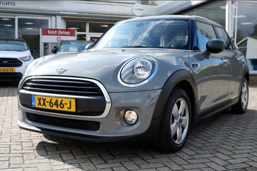 MINI One 1.5 One drs 102PK Navi Rijklaarprijs incl. garantie