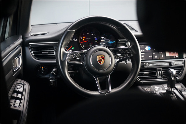 Porsche Macan 2.0 | Panoramadak | Bose | Luchtvering | Memory Seats | Camera | Volledig Leder | NAP | Stuur/Stoelverwarming | Elek. Achterklep |