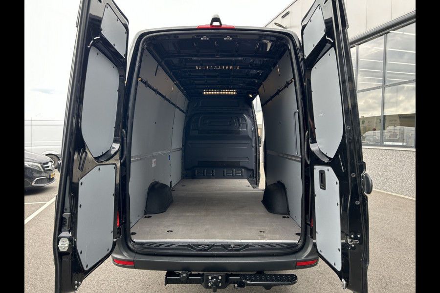 Mercedes-Benz Sprinter 317 CDI L3 H2 3500KG Trekhaak / Automaat / MBUX / Camera / Carplay navigatie / Cruise control / Airco / 270 Graden achterdeuren