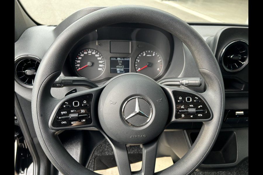 Mercedes-Benz Sprinter 317 CDI L3 H2 3500KG Trekhaak / Automaat / MBUX / Camera / Carplay navigatie / Cruise control / Airco / 270 Graden achterdeuren