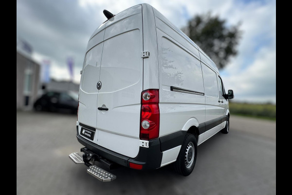 Volkswagen Crafter 35 2.0 TDI L2H2TREKHAAK / PDC / CAMERA / CRUISE / BLUETOOTH / NAVI / STOELVERW.