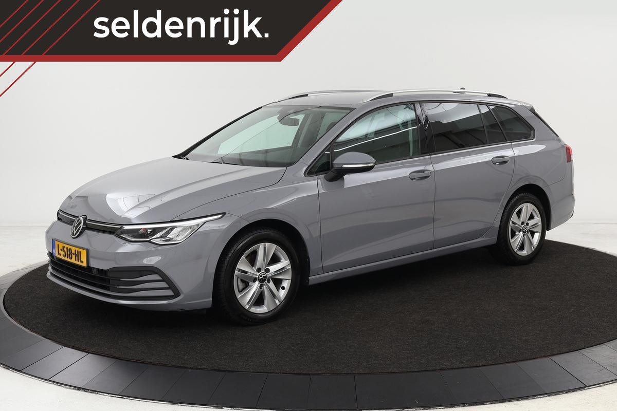 Volkswagen Golf 1.0 eTSI Life | Camera | Carplay | Adaptive Cruise | Full LED | Navigatie | Sfeerverlichting | PDC | DAB+