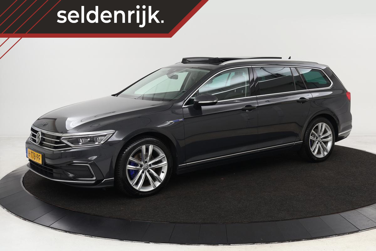 Volkswagen Passat 1.4 TSI PHEV GTE | Panoramadak | Nappaleder | Stoelverwarming | Head-Up | Matrix LED | Camera | Carplay | Adaptive cruise | Keyless