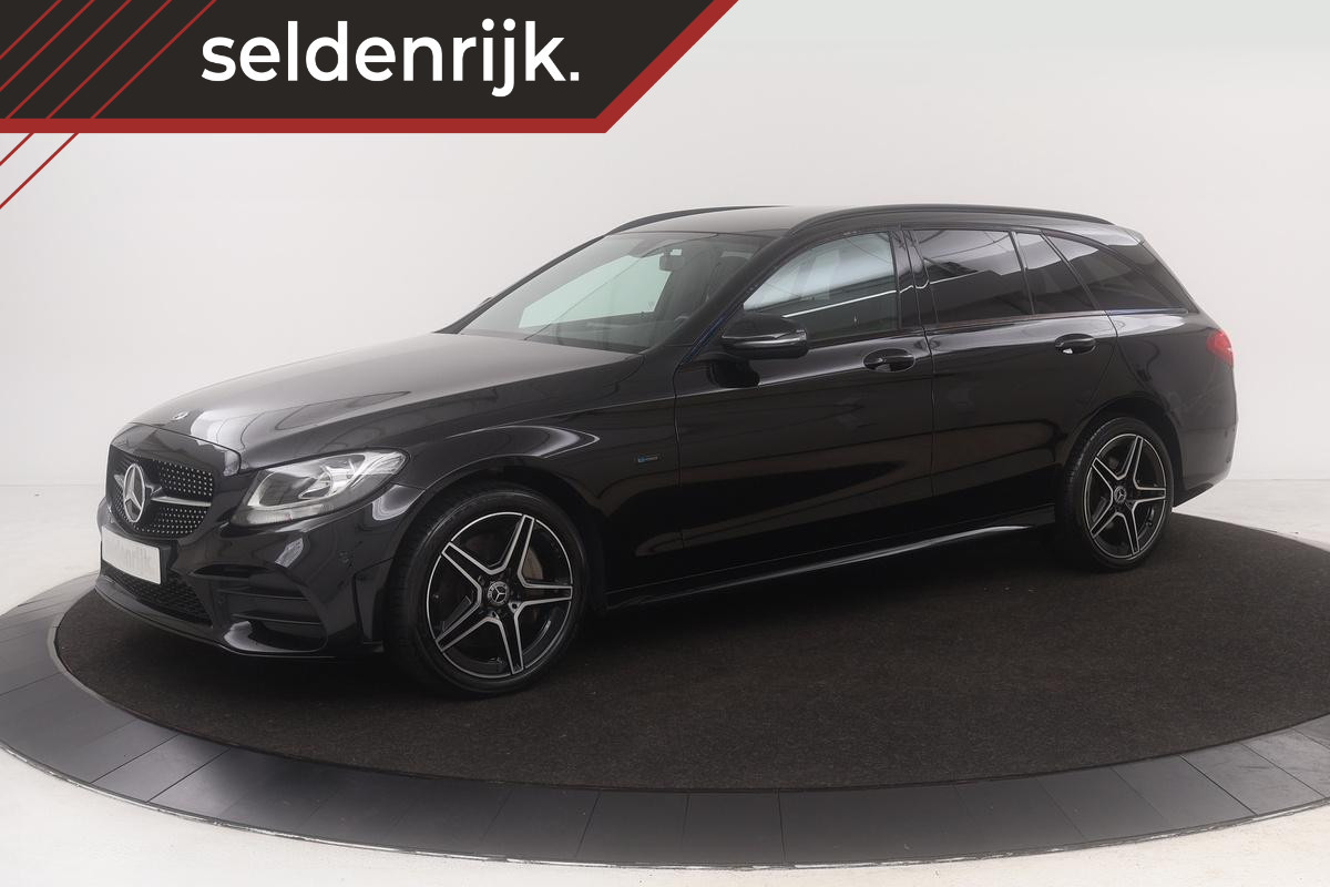 Mercedes-Benz C-Klasse 300 de AMG Night | Trekhaak | Stoelverwarming | Carplay | Navigatie | Half leder | Park Assist | Climate control | Cruise control