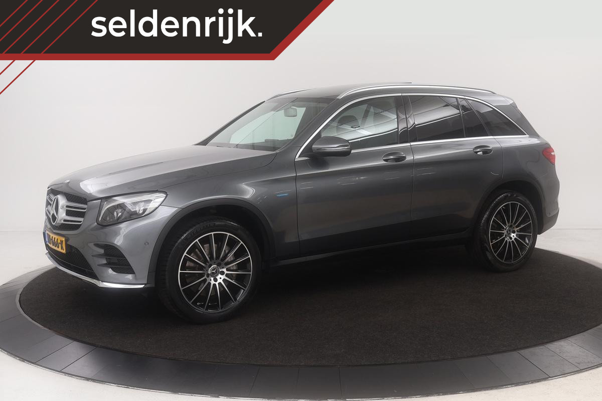 Mercedes-Benz GLC 350e 4Matic AMG | 1e eigenaar | Panoramadak | Trekhaak | Leder | Stoelverwarming | Navigatie | Full LED | Park Assist