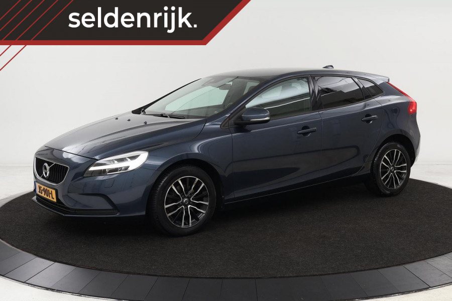 Volvo V40 2.0 D2 Nordic+ | Trekhaak | Stoelverwarming | Full LED | Half leder | PDC | Navigatie | Voorruitverwarming