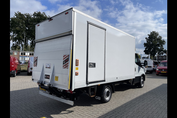 Iveco Daily 35S14 Himatic 2.3 automaat / bakwagen met Zepro laadklep / vaste prijs rijklaar € 30.950 ex btw / lease vanaf € 554 / cruise en climate control / zijdeur / geveerde stoel / stoelverwarming !