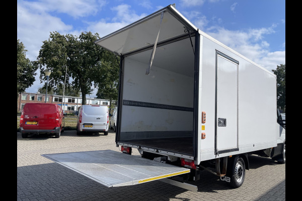 Iveco Daily 35S14 Himatic 2.3 automaat / bakwagen met Zepro laadklep / vaste prijs rijklaar € 30.950 ex btw / lease vanaf € 554 / cruise en climate control / zijdeur / geveerde stoel / stoelverwarming !