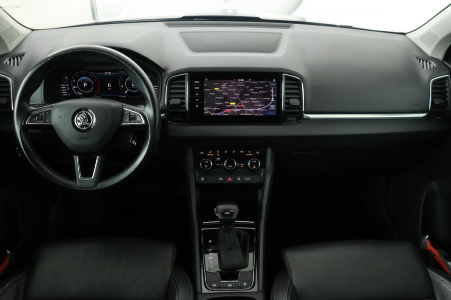 Škoda Karoq 1.0 TSI Style | Leder | Virtual Cockpit | Carplay | Stoel & Stuurverwarming | Camera | Canton | Full LED | Trekhaak | Keyless