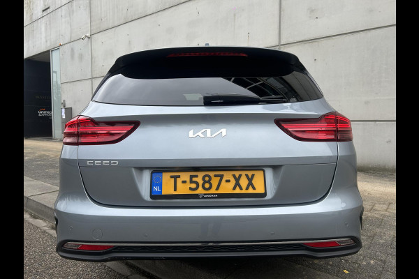 Kia Ceed Sportswagon 1.5 T-GDi MHEV DynamicPlusLine Automaat | Camera | Navi | H-Leder | Stuur-/Stoelverwarming | Key-Less | Clima | Apple CarPlay/Android Auto | PDC | Cruise | LED |