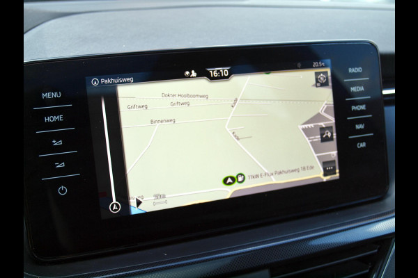 Škoda Kamiq 1.0 TSI Sport Business | Virtual cockpit | Full-map Navigatie | Panoramadak | Trekhaak | Apple Carplay |