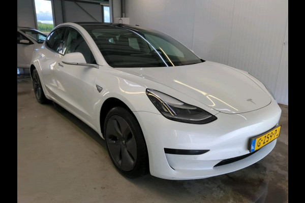 Tesla Model 3 Standard RWD Plus 60 kWh Autopilot Navi Carplay Leder Panoramadak