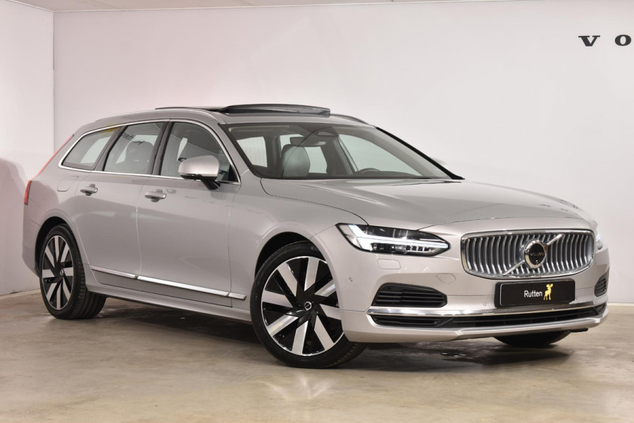 Volvo V90 2.0 T6 Recharge AWD Ultimate Bright / Head Up Display / 360 Camera / Panorama Schuif-Kanteldak / Bowers & Wilkins Audio / Stoel Koel-Verwarming / Trekhaak /