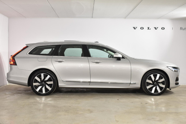 Volvo V90 2.0 T6 Recharge AWD Ultimate Bright / Head Up Display / 360 Camera / Panorama Schuif-Kanteldak / Bowers & Wilkins Audio / Stoel Koel-Verwarming / Trekhaak /