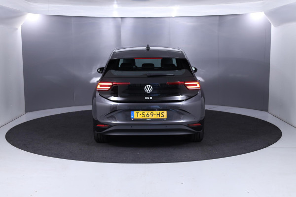 Volkswagen ID.3 Pro 58 kWh 204 pk | Navigatie | Parkeersensoren | Stoelverwarming | Adaptieve cruise control | LED koplampen |