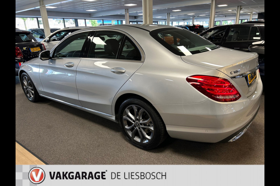 Mercedes-Benz C-Klasse 180 Premium Plus Pack / Automaat / cruise-control / dodehoek detectie