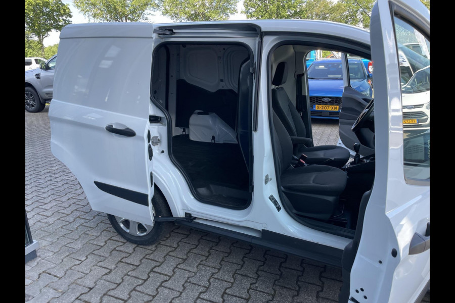 Ford Transit Courier 1.5 TDCI Trend 100pk | SYNC 3 | Apple carplay | Android auto | Parkeersensoren achter