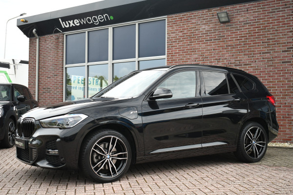 BMW X1 xDrive25e M-Sport Pano HUD 19inch Leder El-Klep