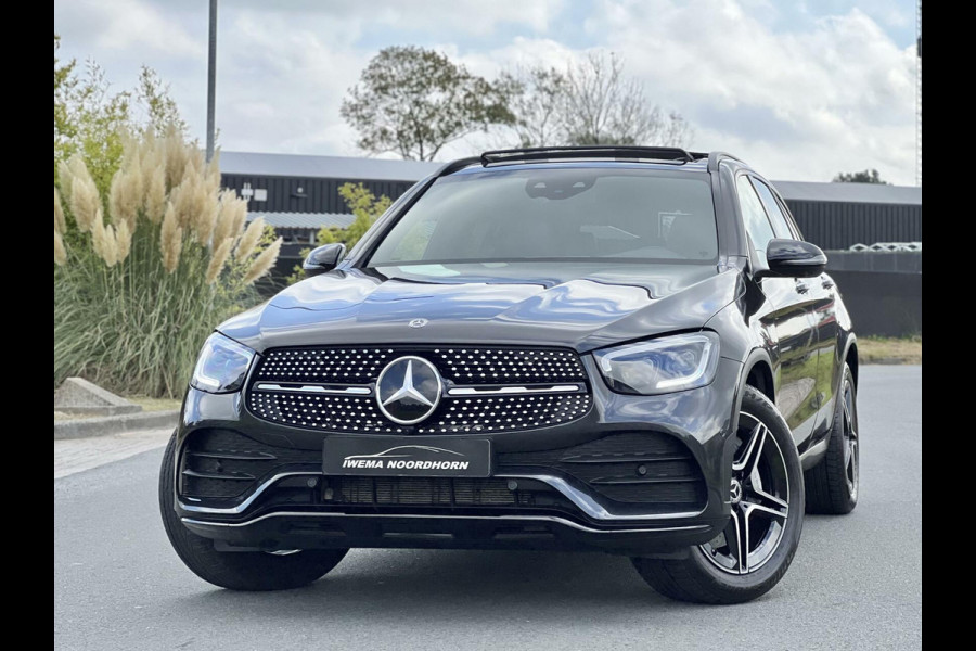 Mercedes-Benz GLC 300e 4MATIC AMG Panoramadak|Luchtvering|Burmester®|Camera 360°|Keyless|Stuurverw.|Distronic|Head-up|Night pakket